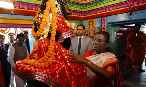 President Murmu visits famous Nilamadhab Temple in Odisha’s Nayagarh