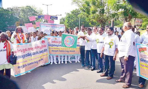 Awards presented for efforts made for TB eradication