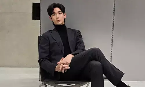 Netflix’s It’s Okay to Not Be Okay star Kim Soo Hyun faces career setbacks as Taiwan fan event and Disney+ drama get cancelled as a result of Kim Sae Ron controversy