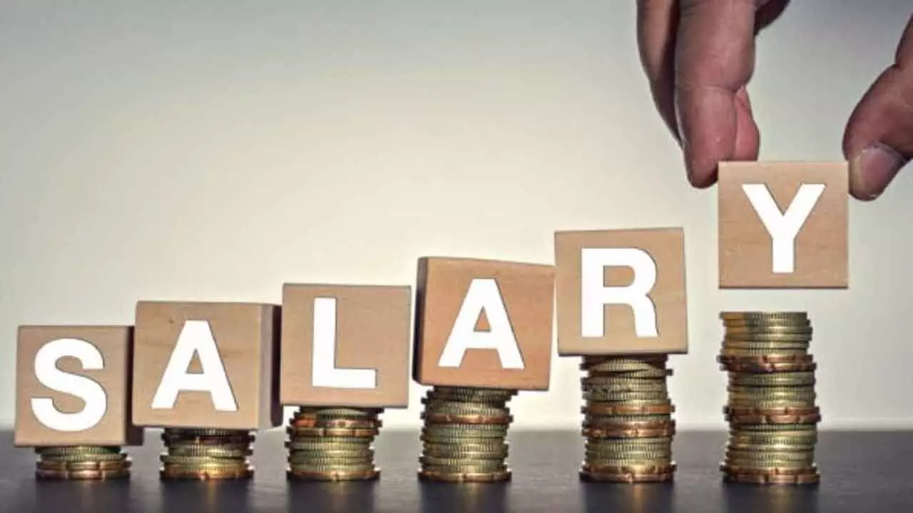 8TH PAY panel: Central govt staff pay packet set to get fatter 8TH PAY panel: Central govt staff pay packet set to get fatter