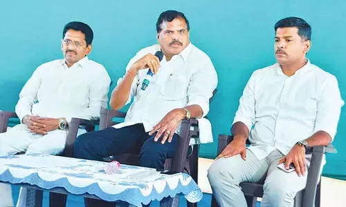 YSRCP MLC demands NDA govt to extend support to farmers