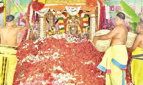 Pushpayagam grandly held at Srinivasa Mangapuram