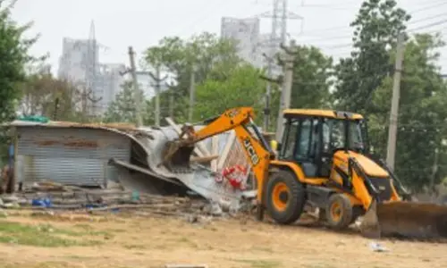 GMDA conducts first-ever demolition drive on Sheetla Mata Road in Gurugram