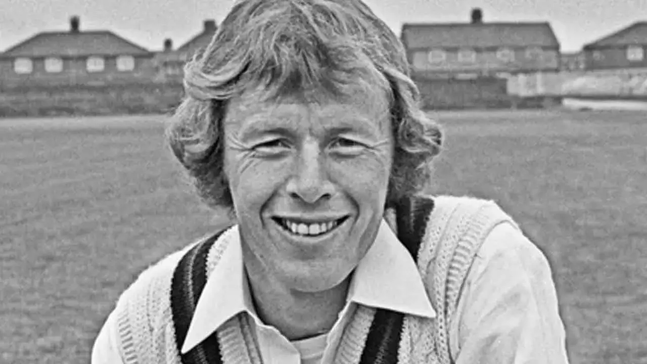 ECB mourns demise of former England pacer Peter Lever