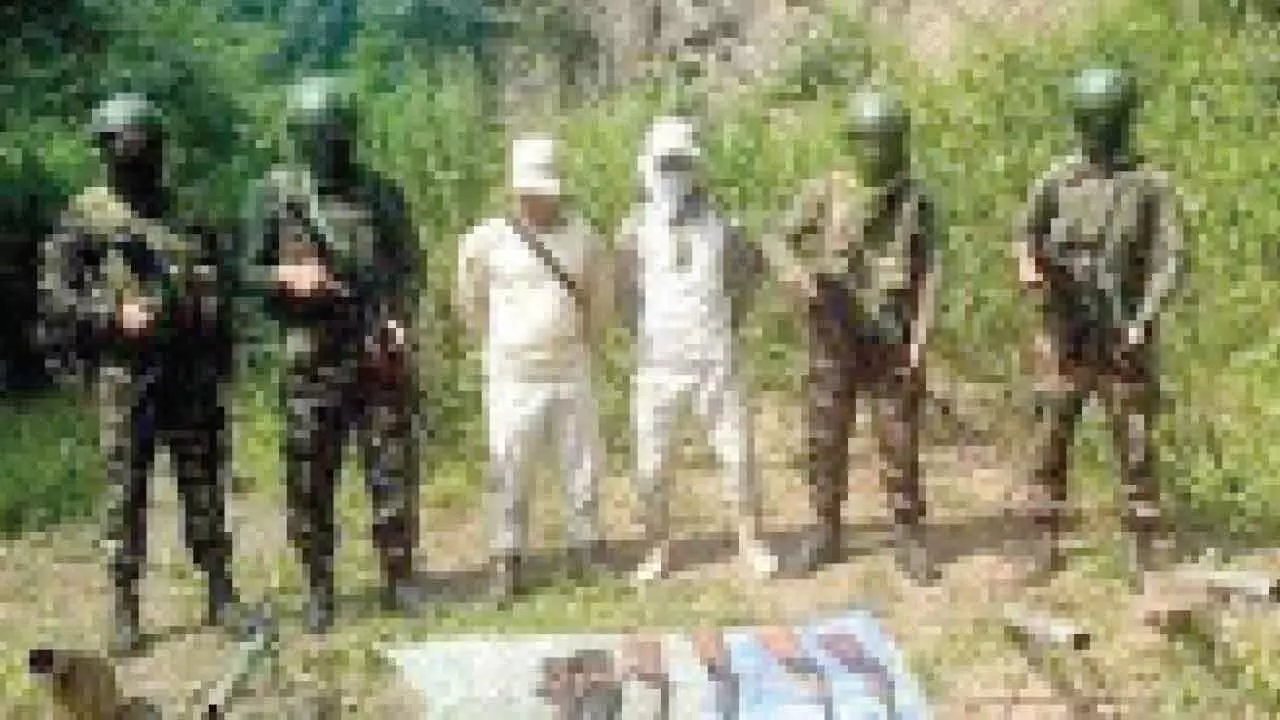 Manipur police arrest 6 militants