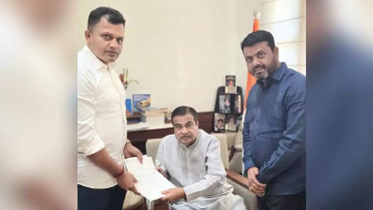 Gadkari to approve spur roads for better connectivity to major temples Gadkari to approve spur roads for better connectivity to major temples