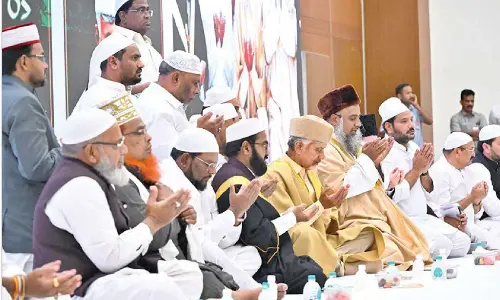 Naidu takes part in Iftar recalls TDP’s bond with Muslims