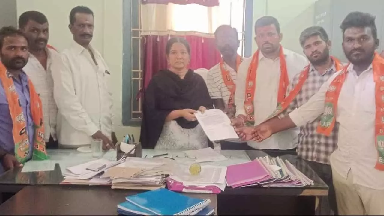 BJP Aija Mandal Leaders Demand Fire Station for Improved Emergency Response BJP Aija Mandal Leaders Demand Fire Station for Improved Emergency Response