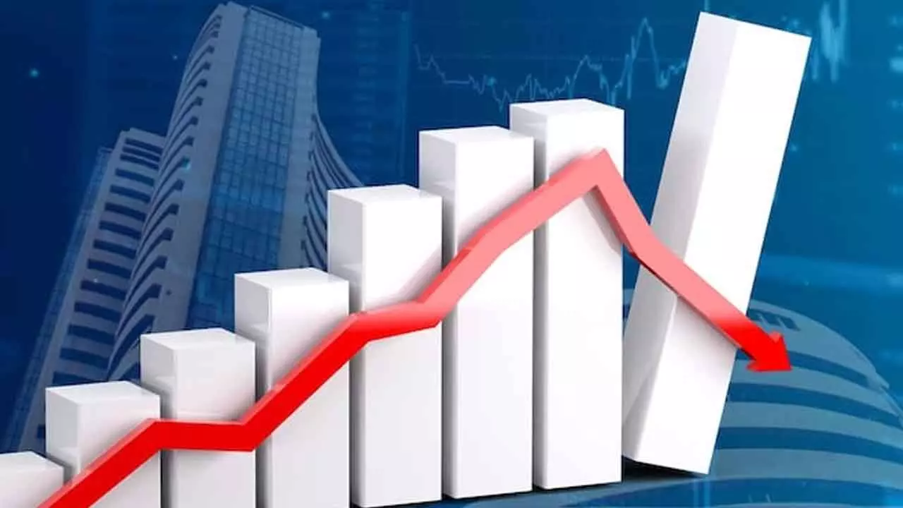 Sensex, Nifty drift lower on weak global cues