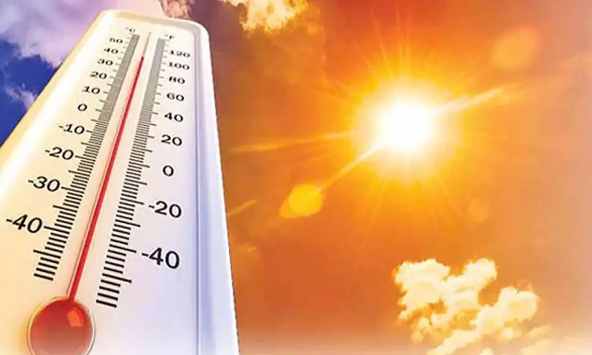 Scorching heatwave grips Ap, temperature crosses 40 degrees Scorching heatwave grips Ap, temperature crosses 40 degrees