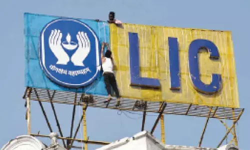 LIC to operate during March 29-31