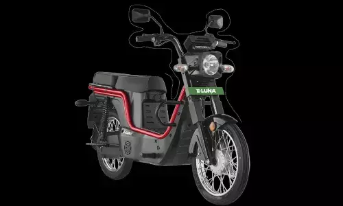 Kinetic Green Sets New Standard with Industry-First Unlimited KM Assured Buyback Offer on E-Luna, Boosts Customer Assurance