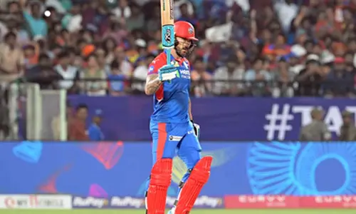 IPL 2025: Starc’s five-for & du Plessis’ 27-ball fifty lead DC to seven-wicket victory over SRH