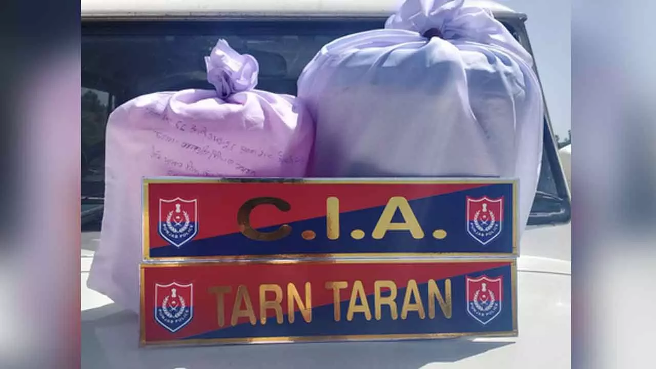 Punjab Police arrest drug smuggler linked to Pakistan, seize 15 kg heroin Punjab Police arrest drug smuggler linked to Pakistan, seize 15 kg heroin