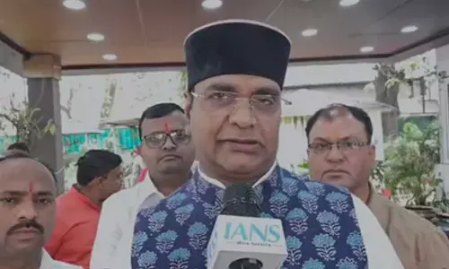 Palestinian flags during Eid prayers in Bhopal spark controversy