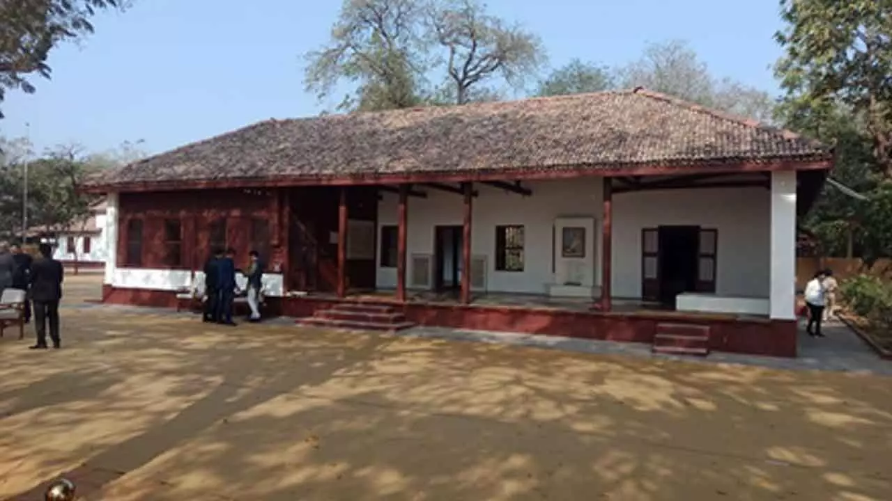 SC dismisses plea against Gujarat govt’s acquisition of Sabarmati Ashram SC dismisses plea against Gujarat govt’s acquisition of Sabarmati Ashram