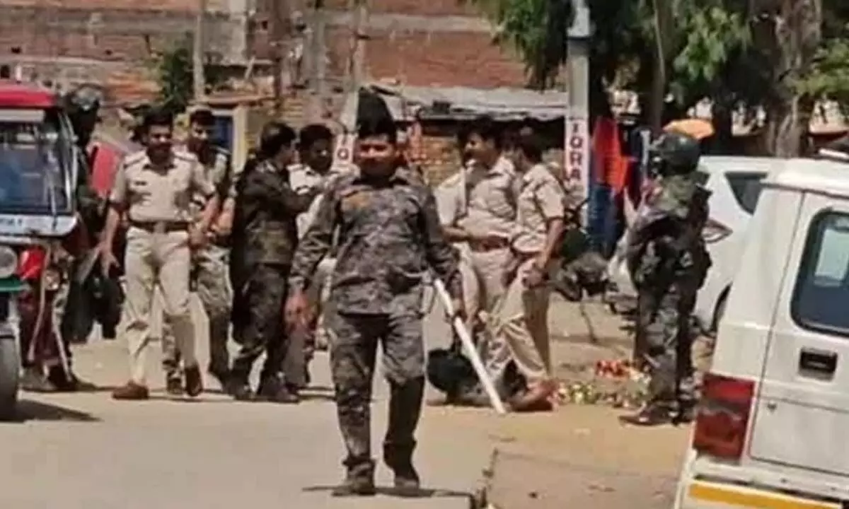 Women attacked during Kalash Yatra in Jharkhand’s Koderma, tensions rise Women attacked during Kalash Yatra in Jharkhand’s Koderma, tensions rise