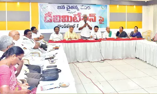 Govt urged to hold all-party meet on delimitation