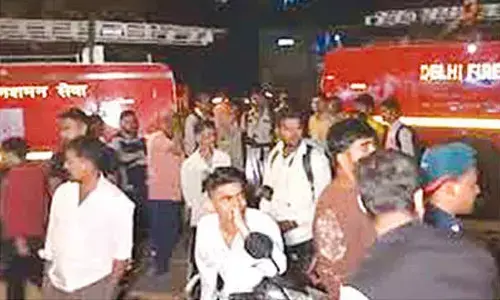 Fire breaks out at hospital in Laxmi Nagar, no casualties