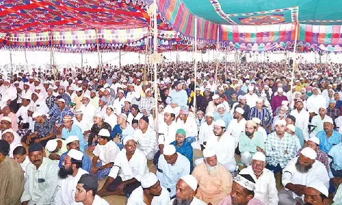Ramzan celebrated in Srikalahasti