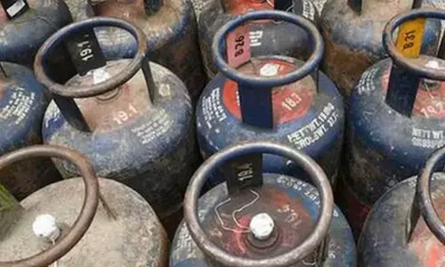 Commercial LPG cylinder prices reduce by Rs 40.50 in Rajasthan
