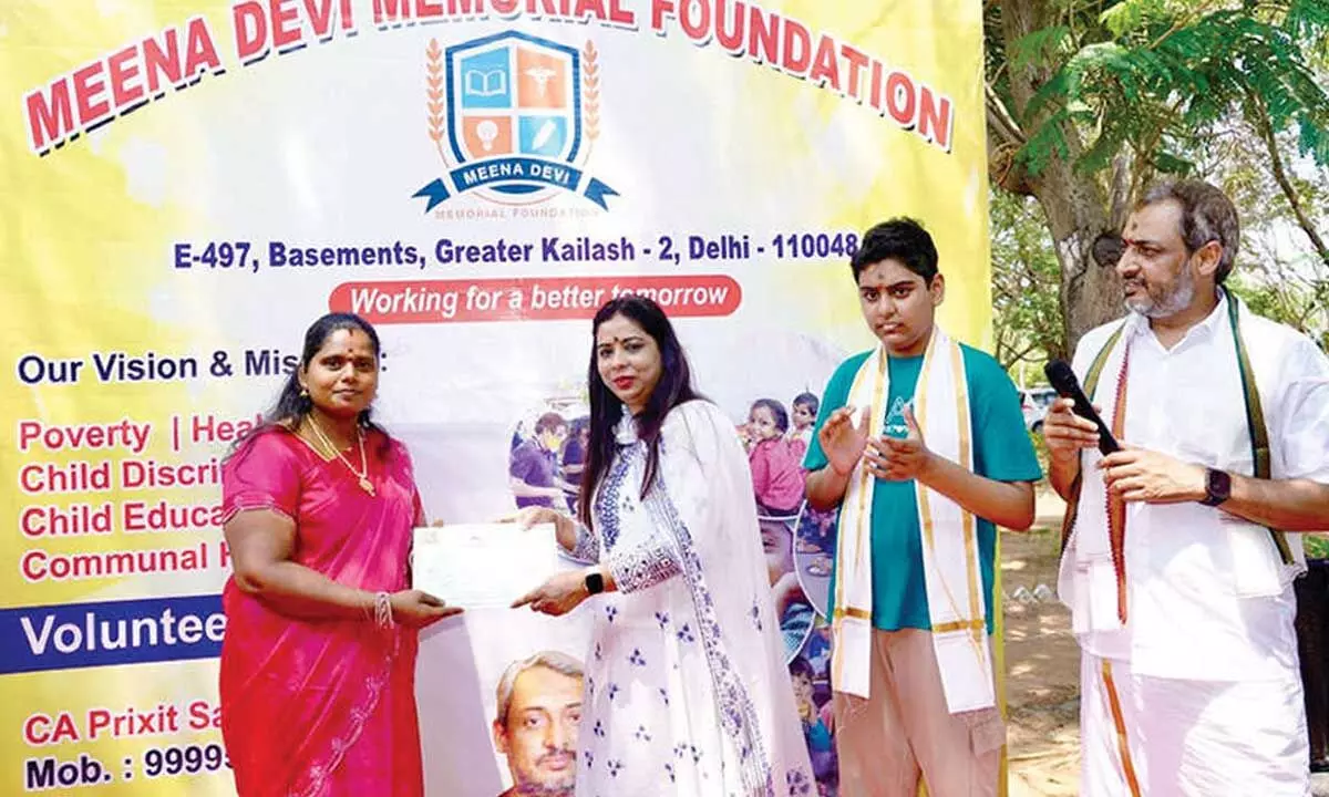 Rockworth empowers workers’ children with edu support Rockworth empowers workers’ children with edu support