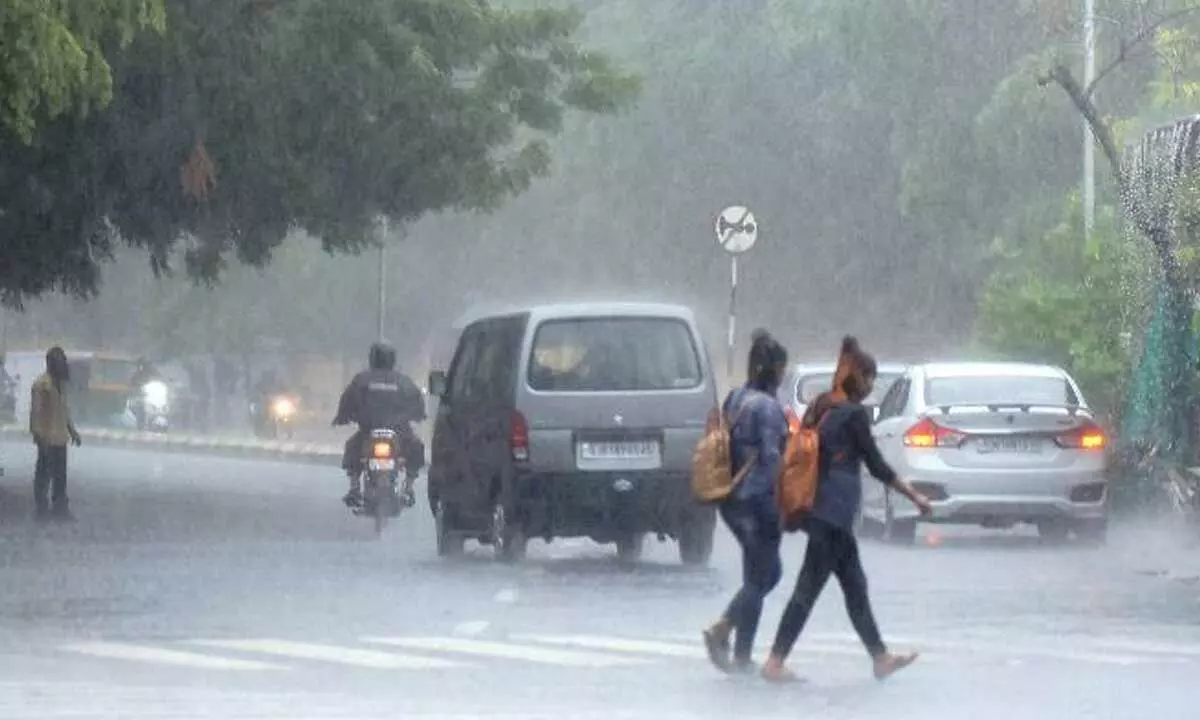 Rain alert for 15 districts