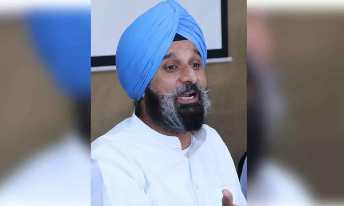 Punjab Police refutes reports on security withdrawal of Akali leader (Lead)