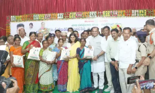 Welfare, devpt utterly neglected by BRS: Min Komatireddy Venkat Reddy