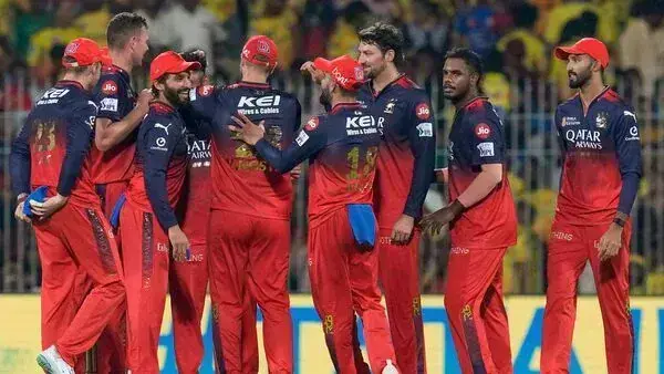 RCB vs RR IPL 2025: Heavy Traffic Expected in Bengaluru Ahead of Match at Chinnaswamy Stadium