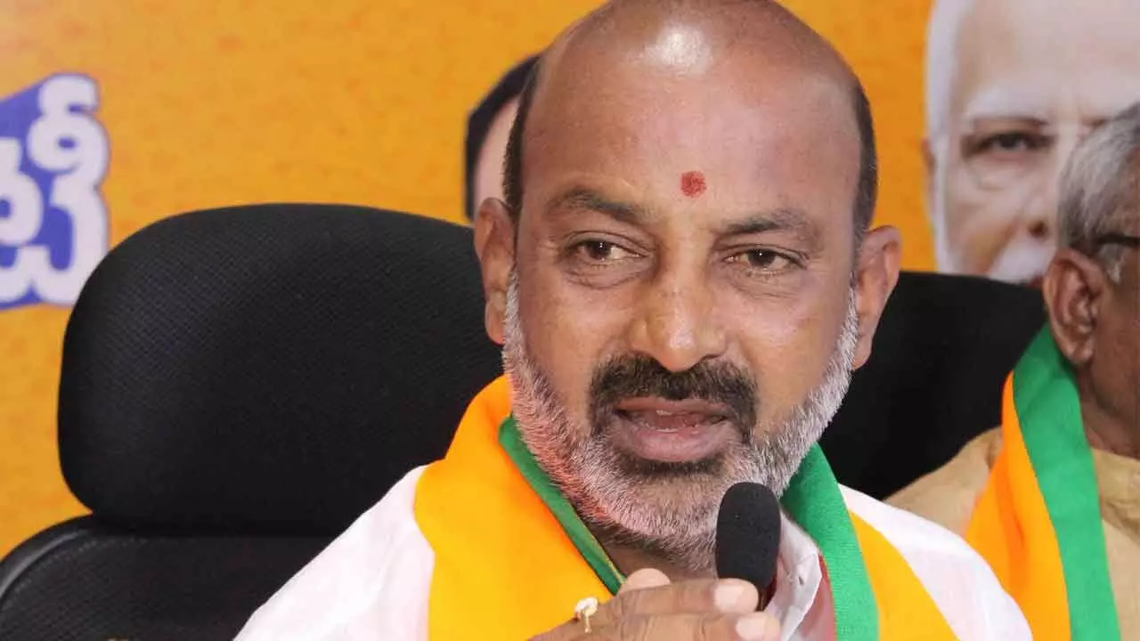 Bandi Sanjay takes ‘rubber stamp CM’ dig at Revanth Bandi Sanjay takes ‘rubber stamp CM’ dig at Revanth