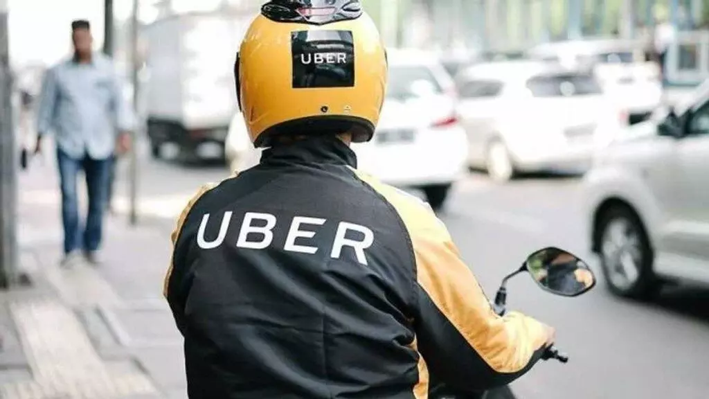 Karnataka High Court Bars Bike Taxis; State Given Three Months to Frame Guidelines Karnataka High Court Bars Bike Taxis; State Given Three Months to Frame Guidelines
