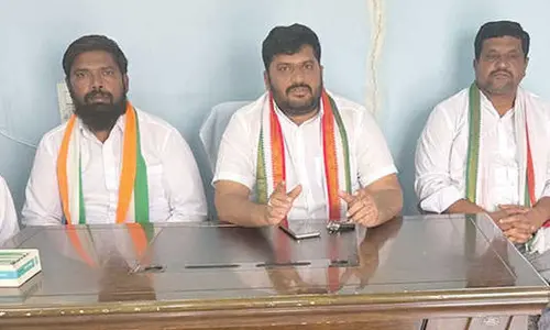 TDP, JSP flayed for supporting Waqf Amendment Bill