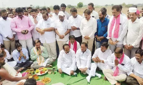 Preps in full swing for public meeting in Elukathurthi