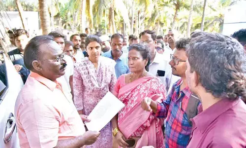 Collector angry over tampering of revenue records