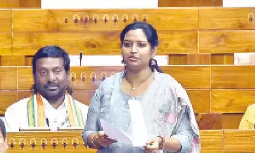 SCR officials biased towards Kazipet, Sec’bad divisions: MP Kavya