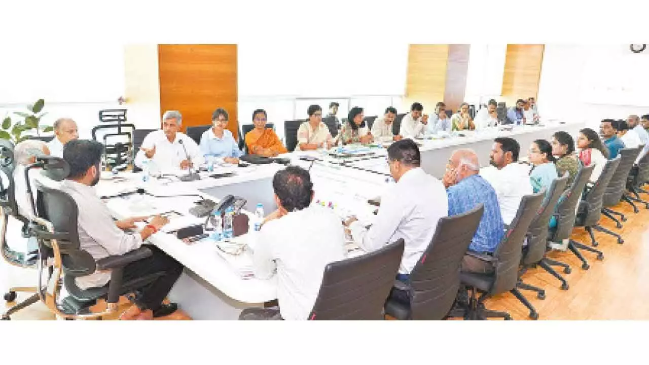 Govt mulls policy framework to transform education system