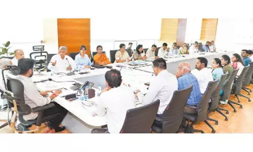 Govt mulls policy framework to transform education system