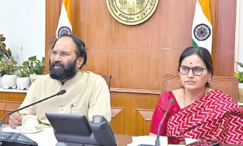 TG govt will knock on SC door over 2 AP projects, says Uttam