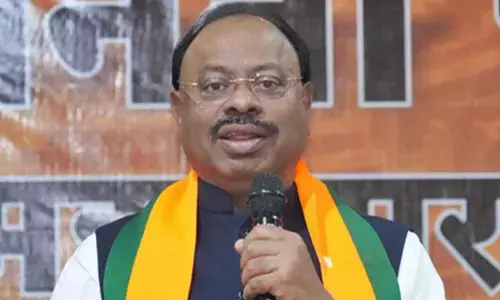 Uddhav Thackeray has betrayed Balasaheb’s ideals, says Bawankule on Waqf Bill