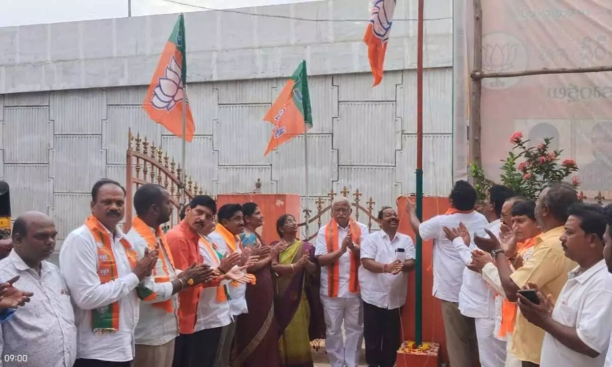 BJP alone will provide stable govt BJP alone will provide stable govt