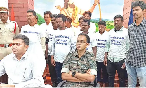 11 Maoist militia members surrender in ASR district