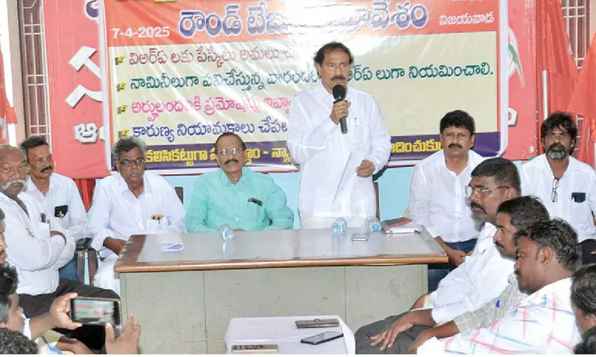 VRAs demand regularisation of services