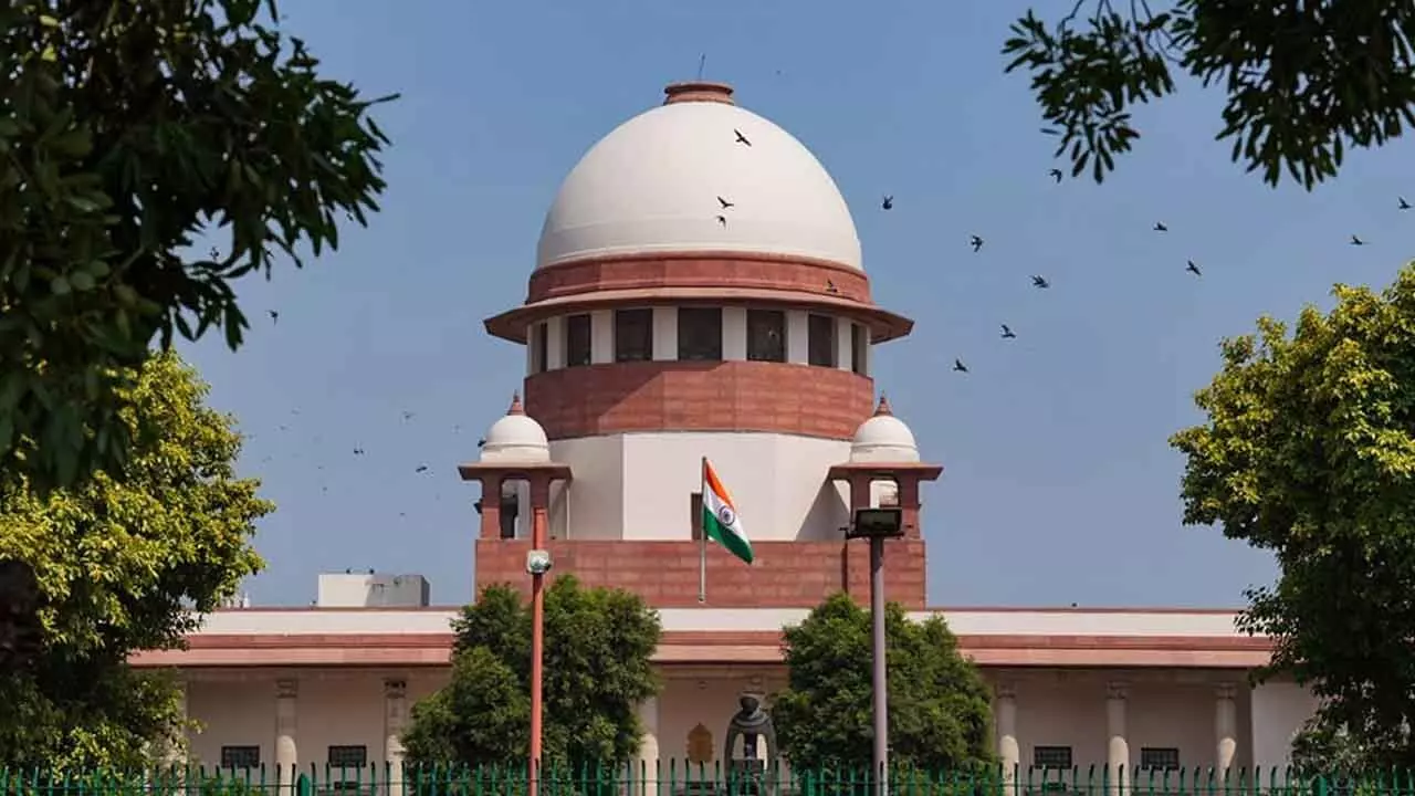 School job case: Crucial hearing in SC today on CBI probe against Bengal cabinet School job case: Crucial hearing in SC today on CBI probe against Bengal cabinet