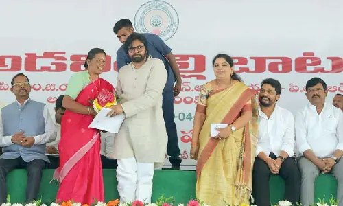 Dy CM launches Adavitalli Baata in Araku constituency