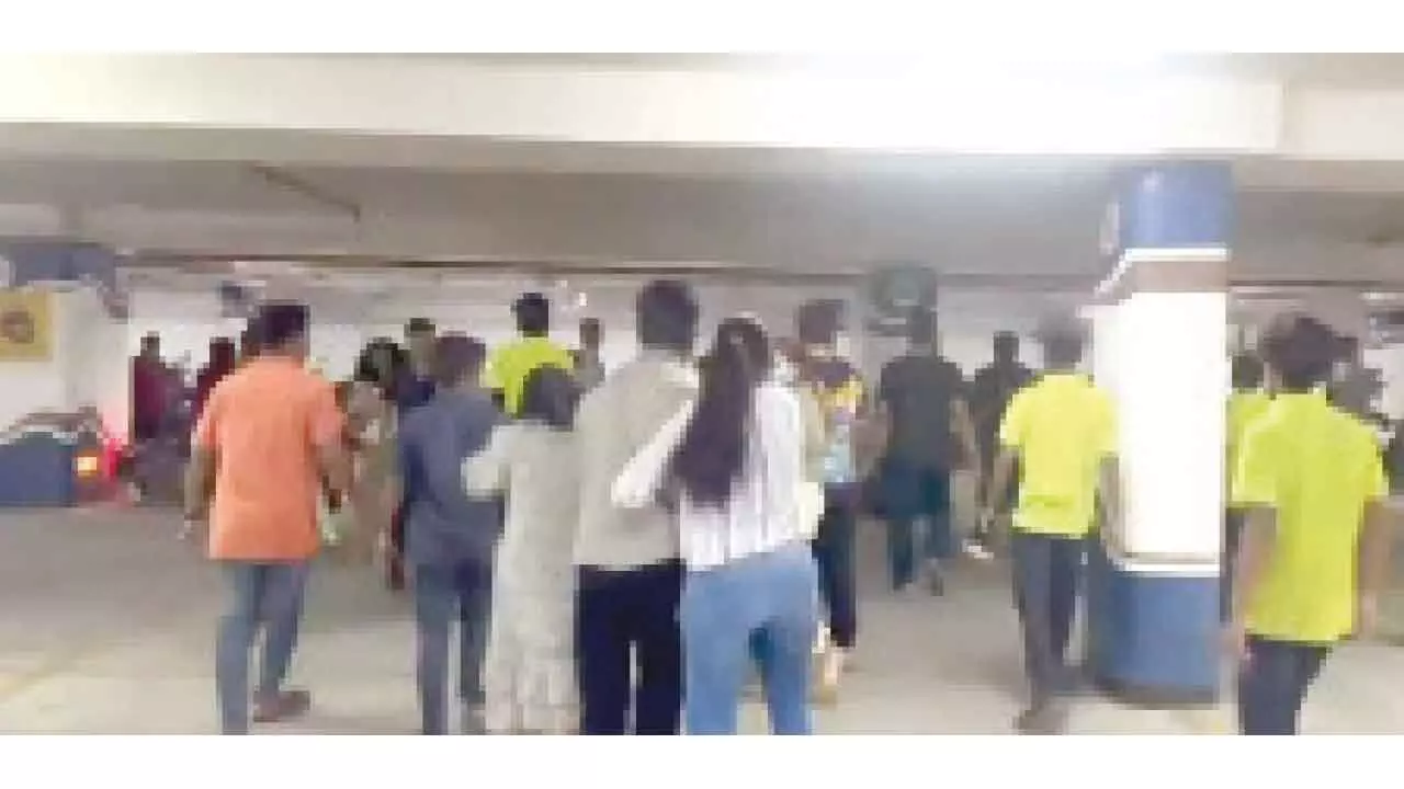 Security guard assaults woman at Sarath City Capital Mall Security guard assaults woman at Sarath City Capital Mall