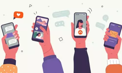 Indias mobile phone exports hit Rs 2L crore