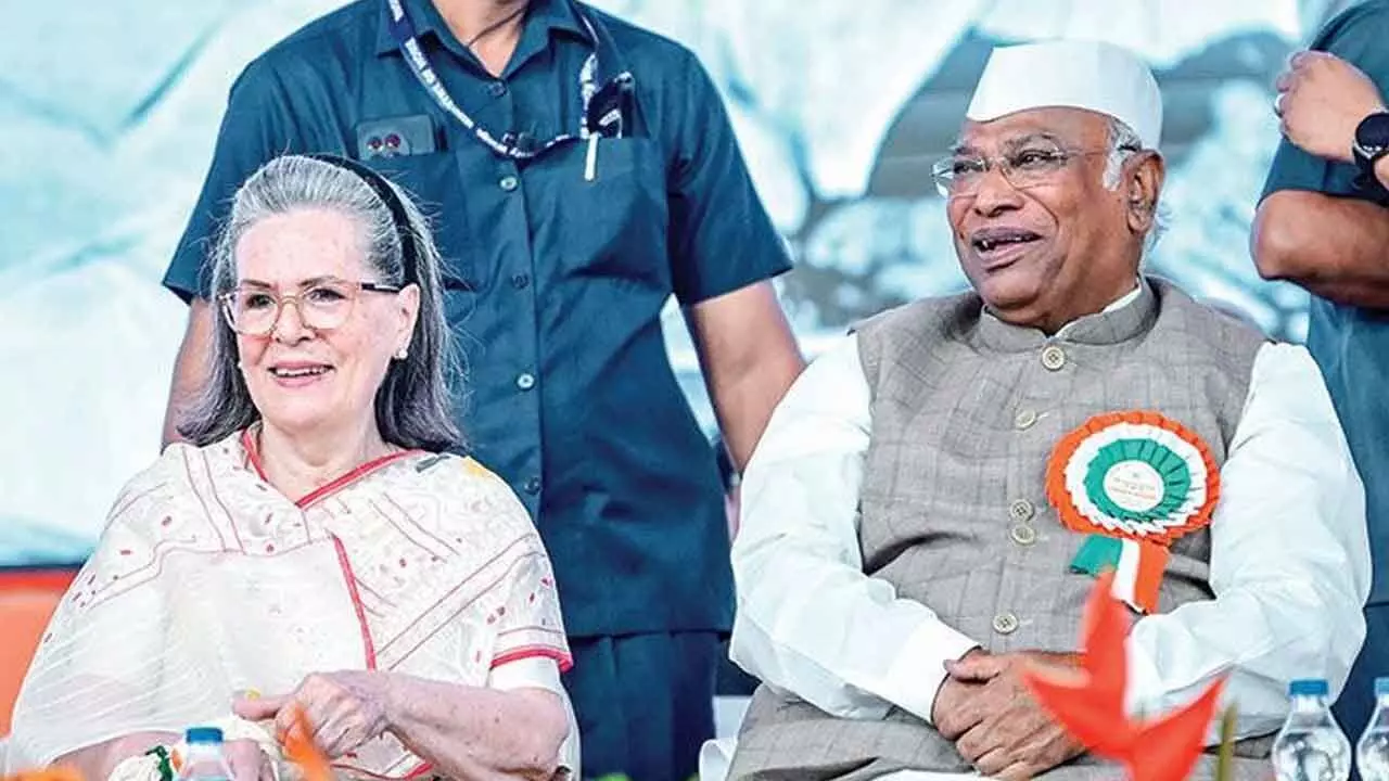 Cong resolves to return to power in Gujarat