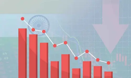 Re tumbles for 4th session on FII outflows