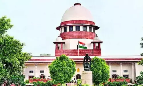 SC notice to Trust on plea of bureaucrats facing contempt in HC